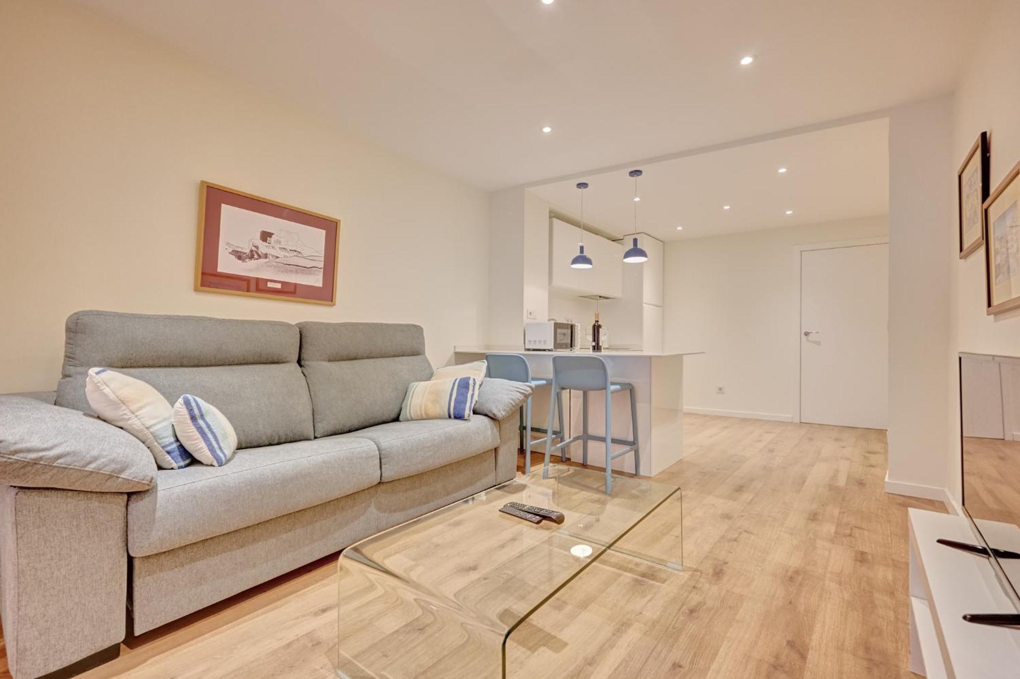 Apartment Ambigu De La Concatedral By Clabao Logroño
